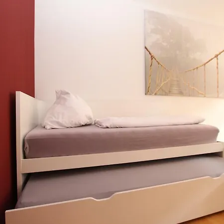 Apartment #4 Druschba Boutique