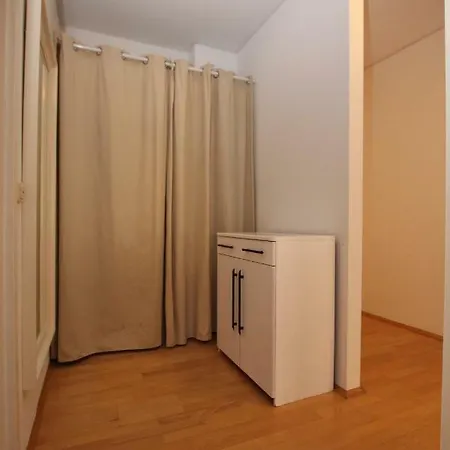 Apartment #4 Druschba Boutique